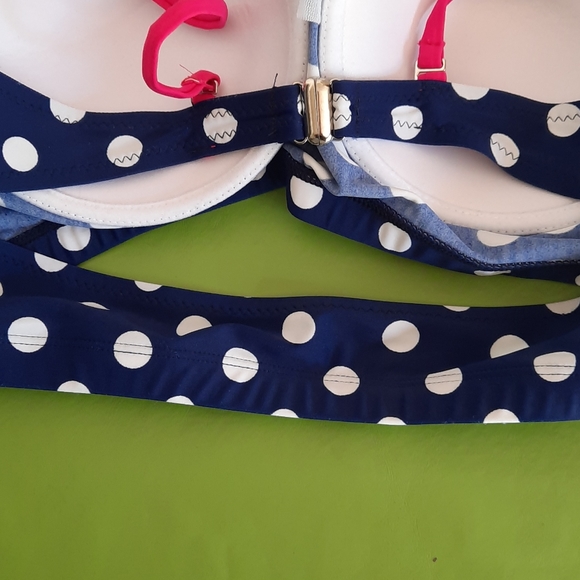 2 Peice  Swim Suit NWOT. SIZE XL - Picture 9 of 14